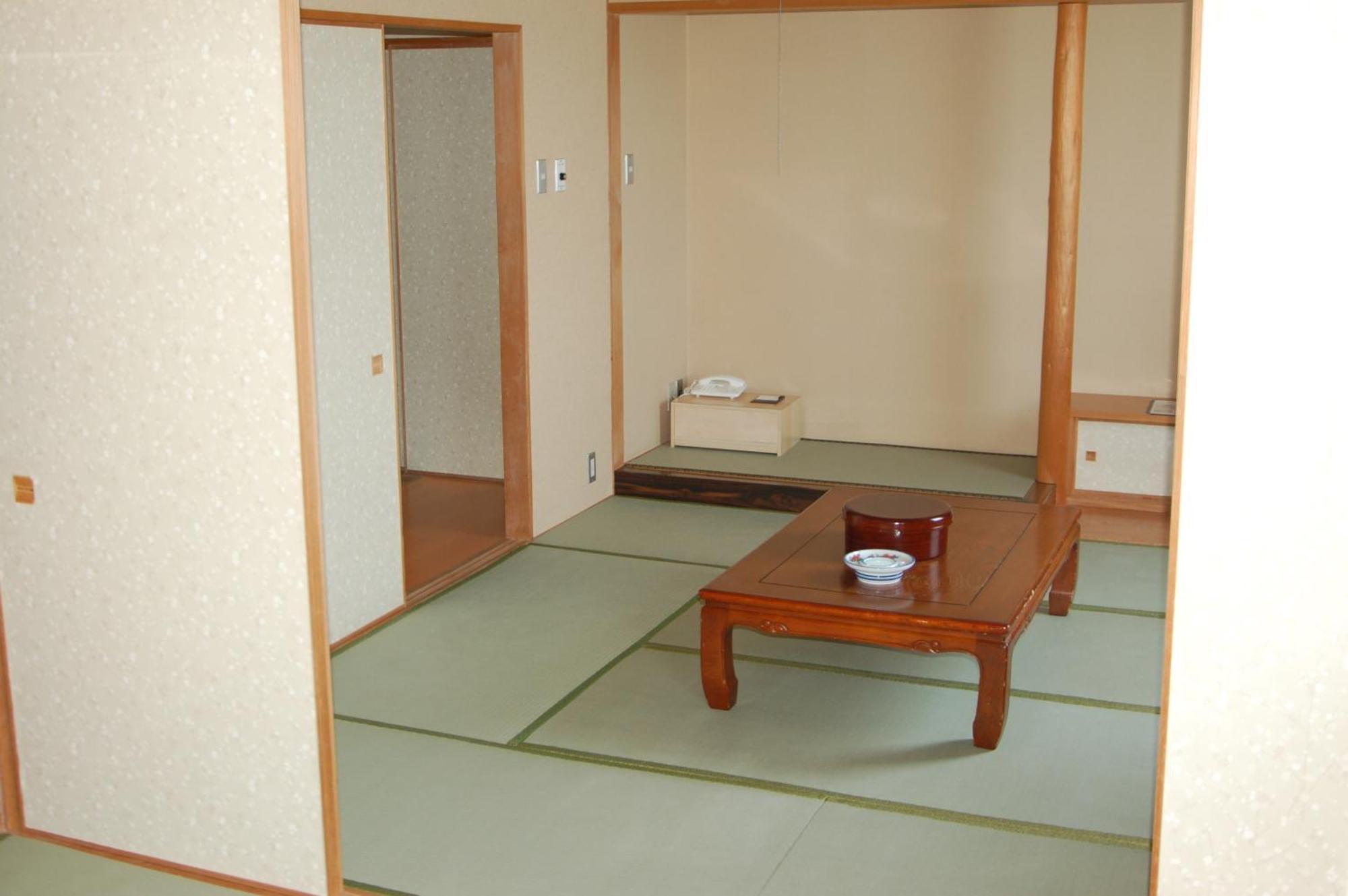 Shizunai Eclipse Hotel Shinhidaka Habitación foto